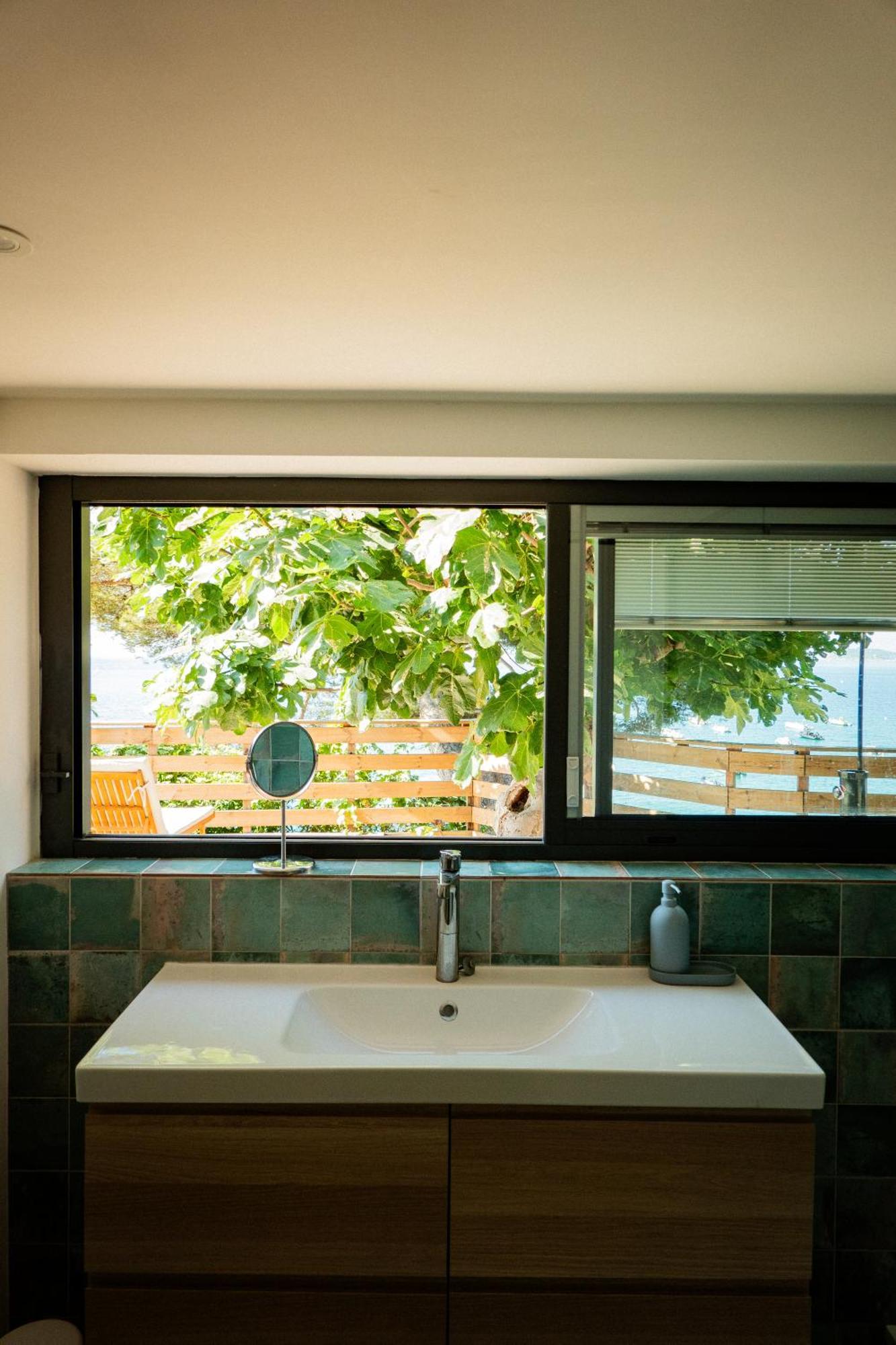 Cabanon Moderne, Les Pieds Dans L'Eau, 2 Chambres Le Pradet Εξωτερικό φωτογραφία